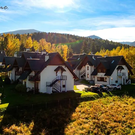 شقة Wonder - Gorskie Z Kominkami, Bezplatnym Parkingiem I Placem Zabaw Na Terenie Kompleksu