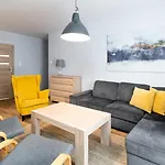 Lejlighed Wonder - Gorskie Z Kominkami, Bezplatnym Parkingiem I Placem Zabaw Na Terenie Kompleksu Karpacz