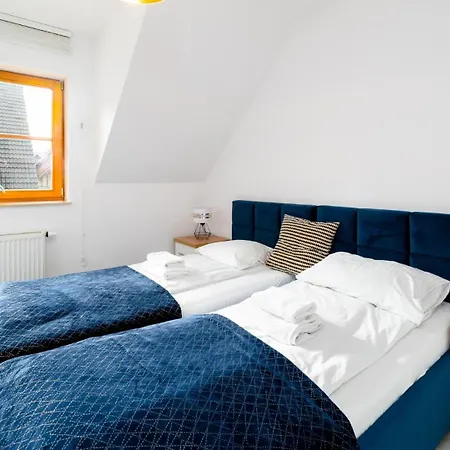 Apartmán Wonder - Gorskie Z Kominkami, Bezplatnym Parkingiem I Placem Zabaw Na Terenie Kompleksu Karpacz