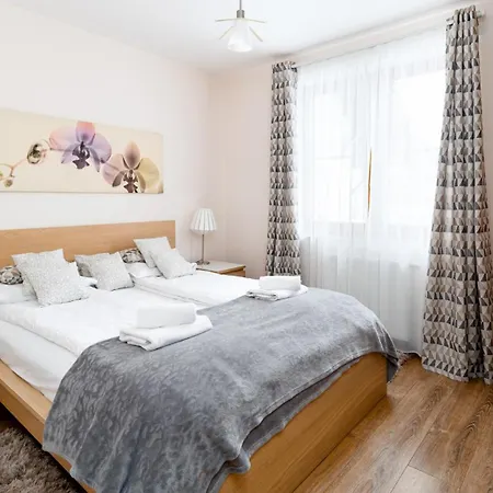 Wonder - Gorskie Z Kominkami, Bezplatnym Parkingiem I Placem Zabaw Na Terenie Kompleksu 카르파츠