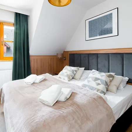 Wonder - Gorskie Z Kominkami, Bezplatnym Parkingiem I Placem Zabaw Na Terenie Kompleksu 카르파츠