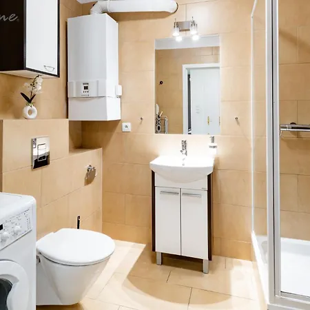 Wonder - Górskie Z Kominkami, Bezpłatnym Parkingiem I Placem Zabaw Na Terenie Kompleksu Apartament