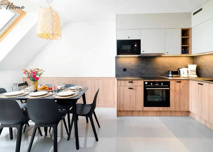 Wonder - Gorskie Z Kominkami, Bezplatnym Parkingiem I Placem Zabaw Na Terenie Kompleksu Appartamento Karpacz